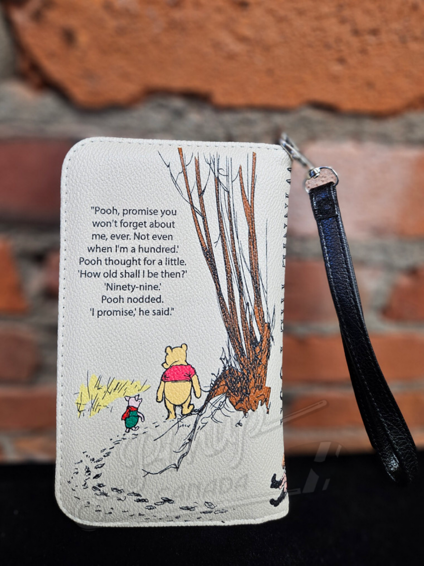 Book Wallet - Winnie the Pooh