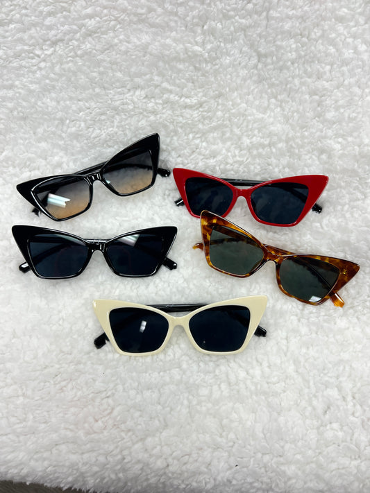 Retro Square Pointed Cat Eye Sunglasses