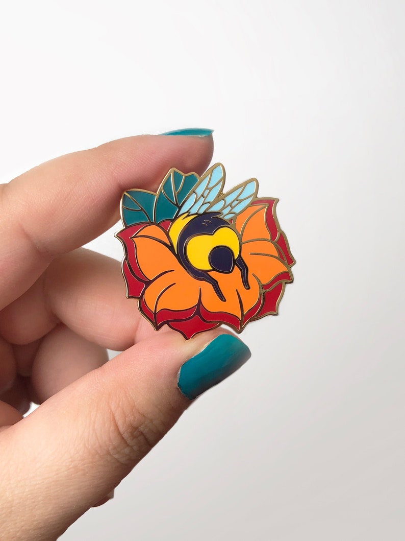 Bumble Bum Enamel Pin